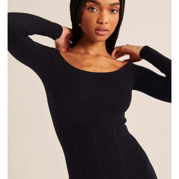 NWT Abercrombie Off-The-Shoulder Corset Mini Dress Black Size Small Tall - Picture 3 of 13